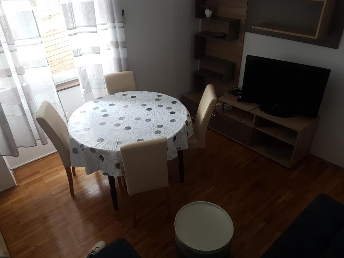 Apartment Jazine Zadar Bagian luar foto